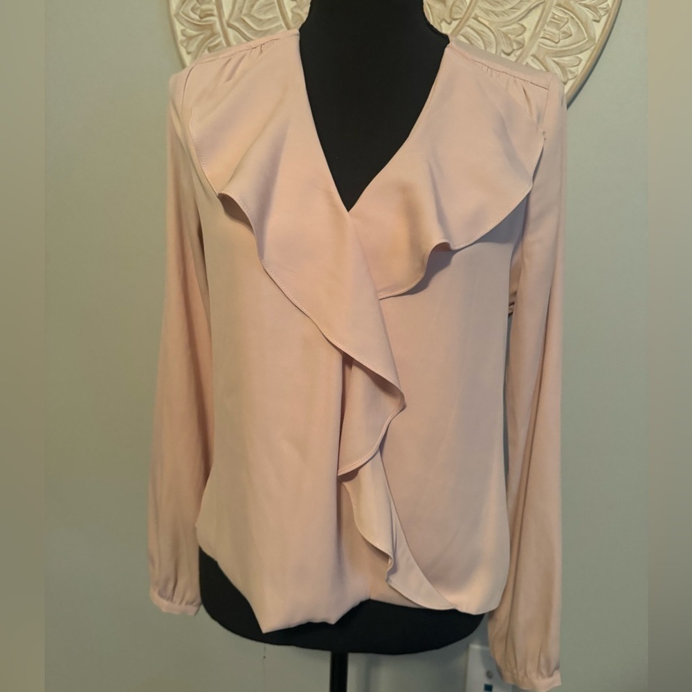 Light pink size 2 flowy ruffle house